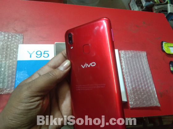 vivo y95